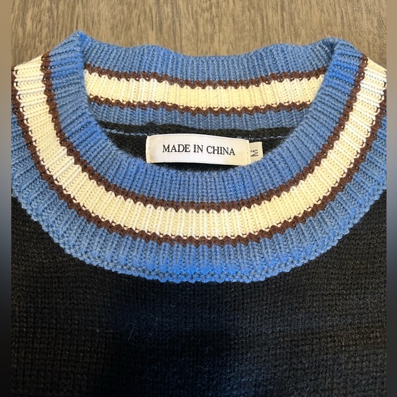 Determine three brown bears sweater - Picture 4 of 7